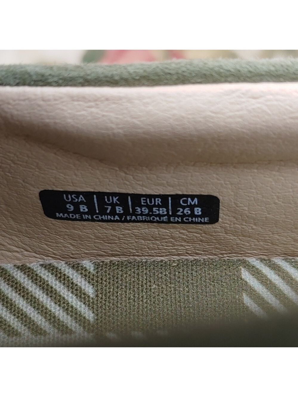 Revitalign Malibu Suede Penny Loafer Shoes in Olive Green Women's size 9 NWOT - Picture 12 of 17
